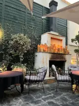 وایکینگ گریل هاوس
