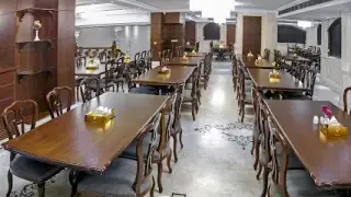 Aghdasieh Restaurant