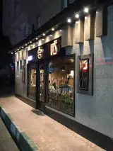 Gata fast food