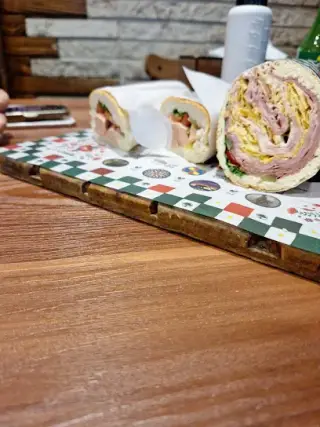 Bamahas Sandwich