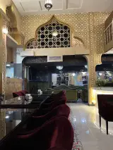 Hatra Cafe & Restaurant