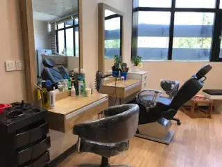 Paris beauty salon