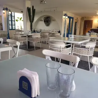 Albatross Lounge
