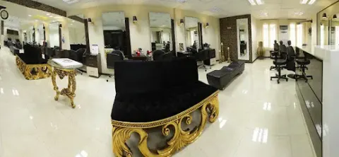 سالن زیبایی موزا