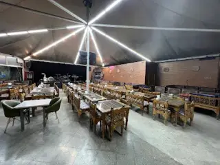Daf Garden Restaurant