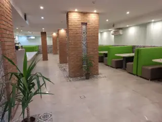 رستوران فست فود پاریز