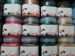رنگ توکلی