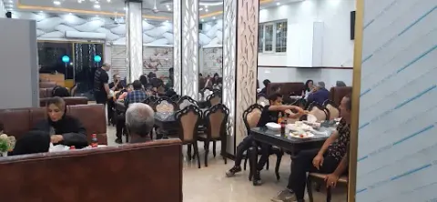 رستوران فانوس طلایی