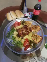 فست فود دهکده طلایی