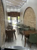 رستوران سنتی دیزی لند