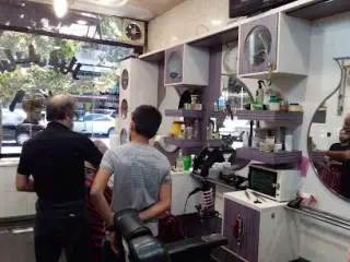 آرایشگاه فراز منیریه