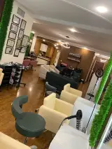 سالن زیبایی نورا کریمی