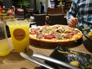 Tomato Restaurant & Coffee shop