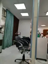 Raz beauty salon