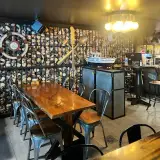 Vesal Café