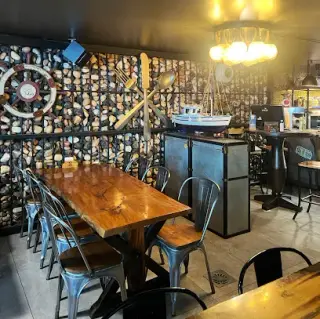 Vesal Café