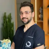 دکترفرشادصدر|دندانپزشک نیاوران|کامپوزیت|لمینیت|ایمپلنت