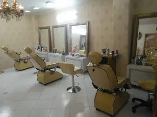 سالن زیبایی عریس