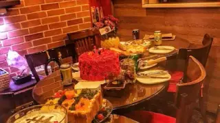 کافه رستوران میرزا