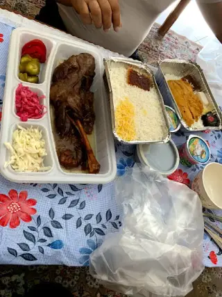 رستوران الهیه