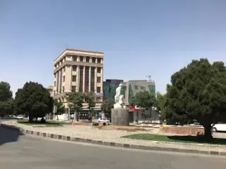 Dr HassanZadeh