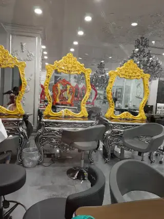سالن مهناز کیقبادی