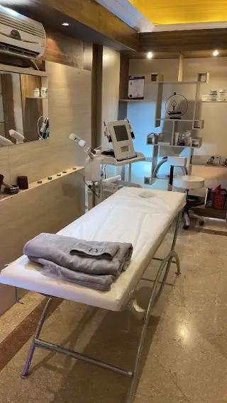 Shideh clinic