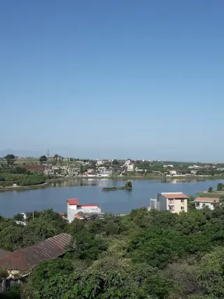 مشاور املاک حسینی