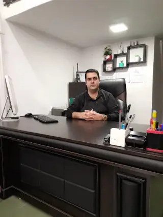 مشاور املاک جهانی