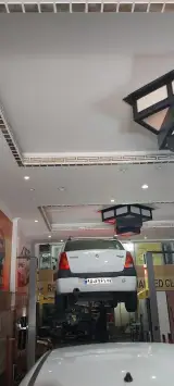 تعمیرگاه رنو مرکزی میکانیکی جلوبندی و باطریسازی تخصصی رنو