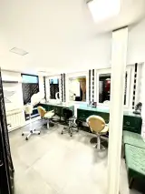 سالن زیبایی شبنم حضرتی