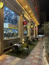 Lavia Fast Food