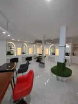سالن زیبایی ویانا بیوتی
