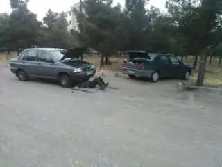 تعمیرگاه‌ سیار فرج