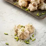 esfahan cake dessert