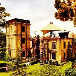 کافه گالری تاروپود