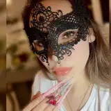 مهنوش زمانی/ سالن تخصصی ناخن اصفهان