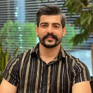 كامياب محمودنژاد| ارايشگر