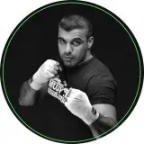 آموزش کیک بوکسینگ /دفاع شخصی/لاغری و تناسب اندام/mma