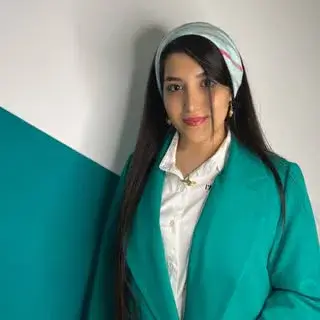 سارینا بیوتی / فیشیال و پاکسازی پوست گرگان/آموزش پوست