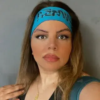 نازنين اكبري-nazanin akbay