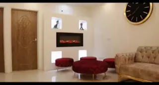 کلینیک زیبایی پوست و موی آذرنوش