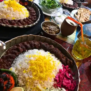BaMazi International Restaurant & Cafe