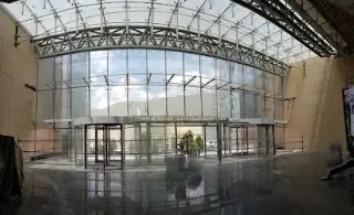 الماس شیشه جهان نما