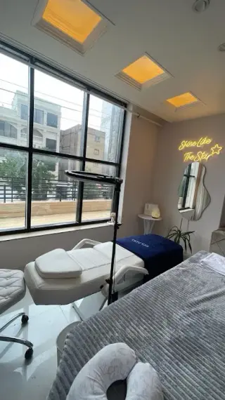 پاکسازی و فیشیال پوست دزفول