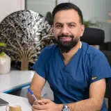 فيزيوتراپيست اهوازيان