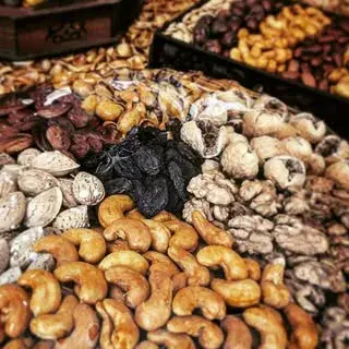 آجیل و خشکبار چگونیان