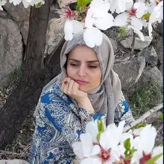 عاطفه تاجیک