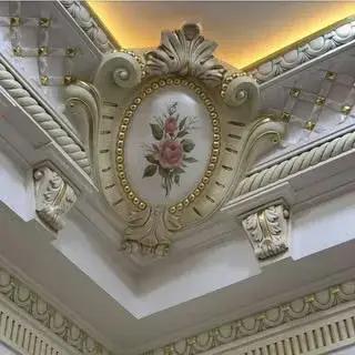 گچبری پیش ساخته ودستی