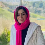اکرم پاشایی | ماساژ تراپیست | ماساژ | سیاتیک